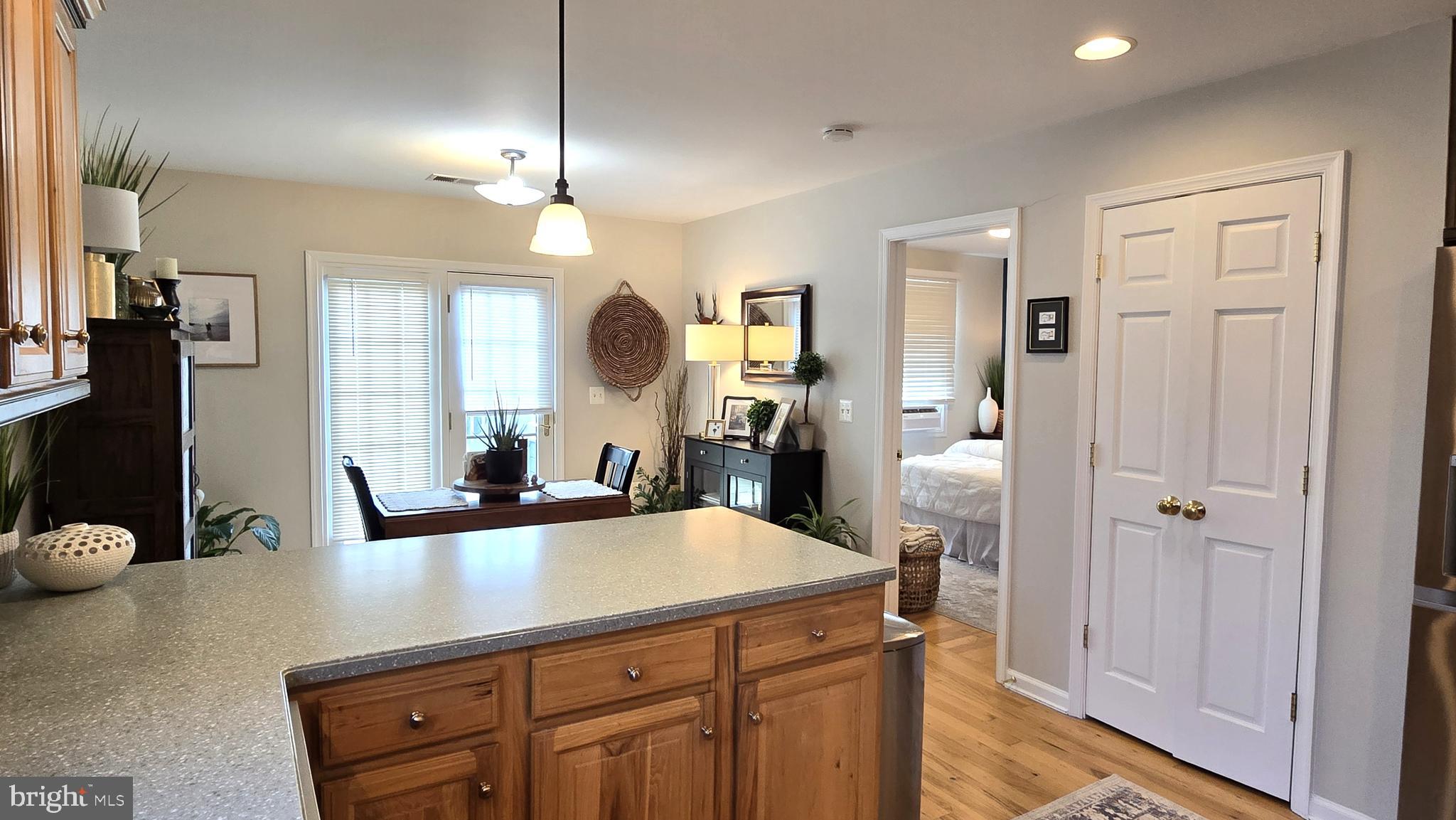 KNIGHT - Residential
