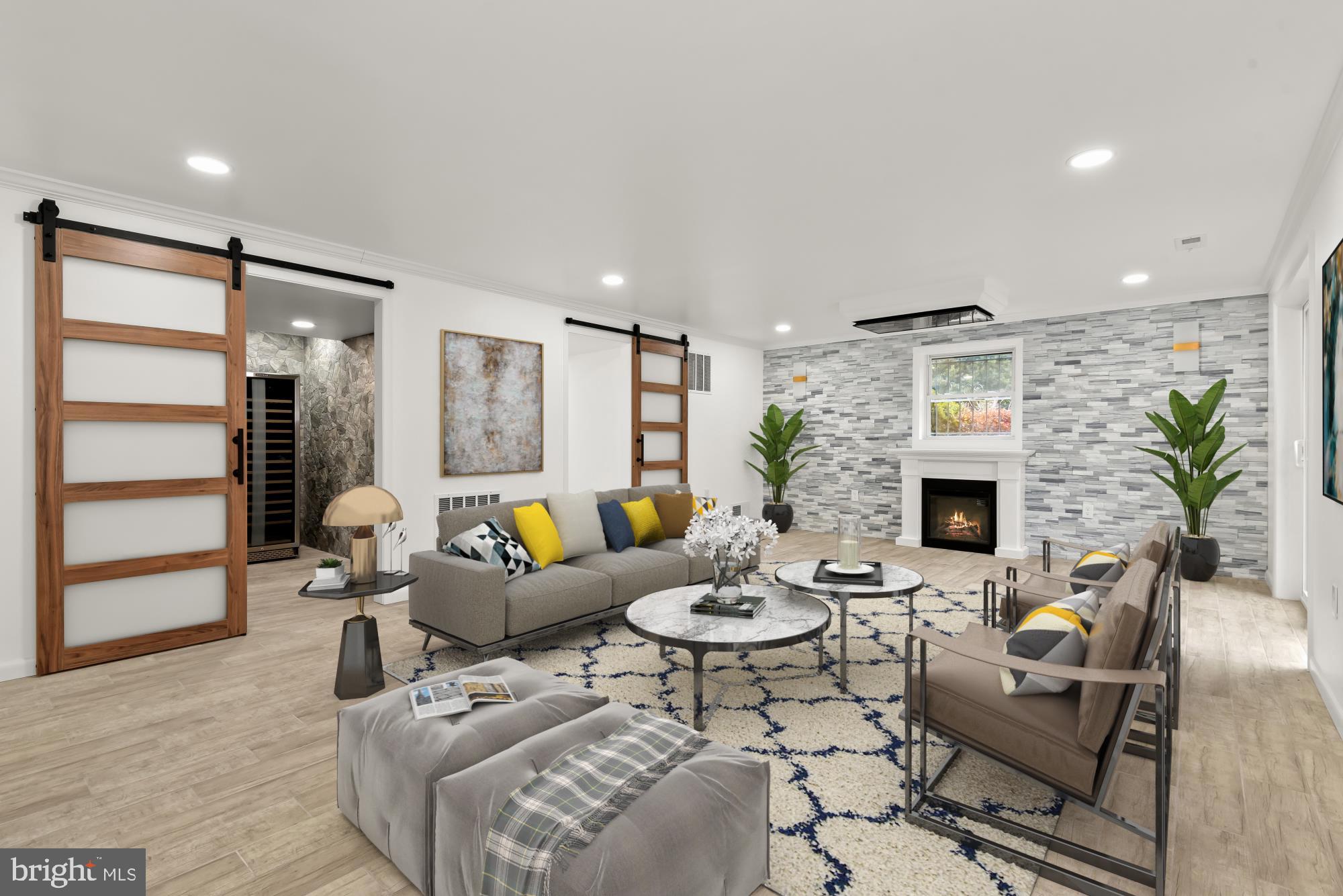 GREEN TREE MANOR - Residential