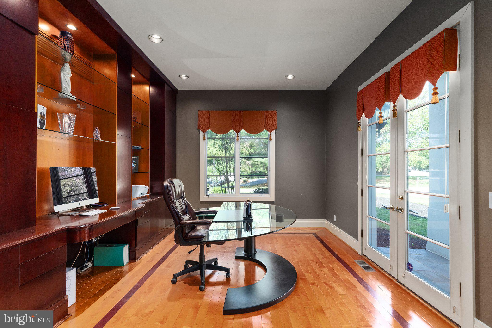 HILLSTEAD - Residential