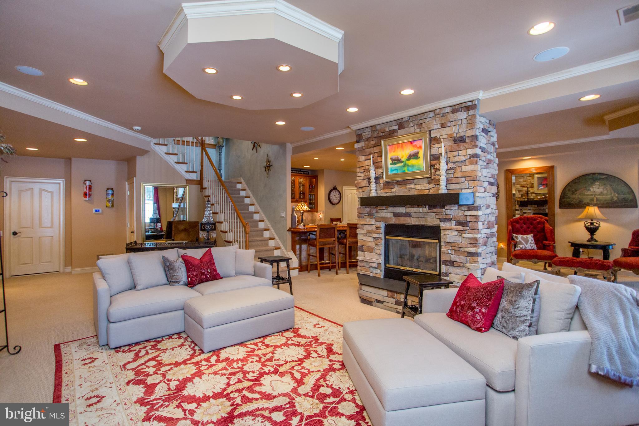 STONE RIDGE - Residential