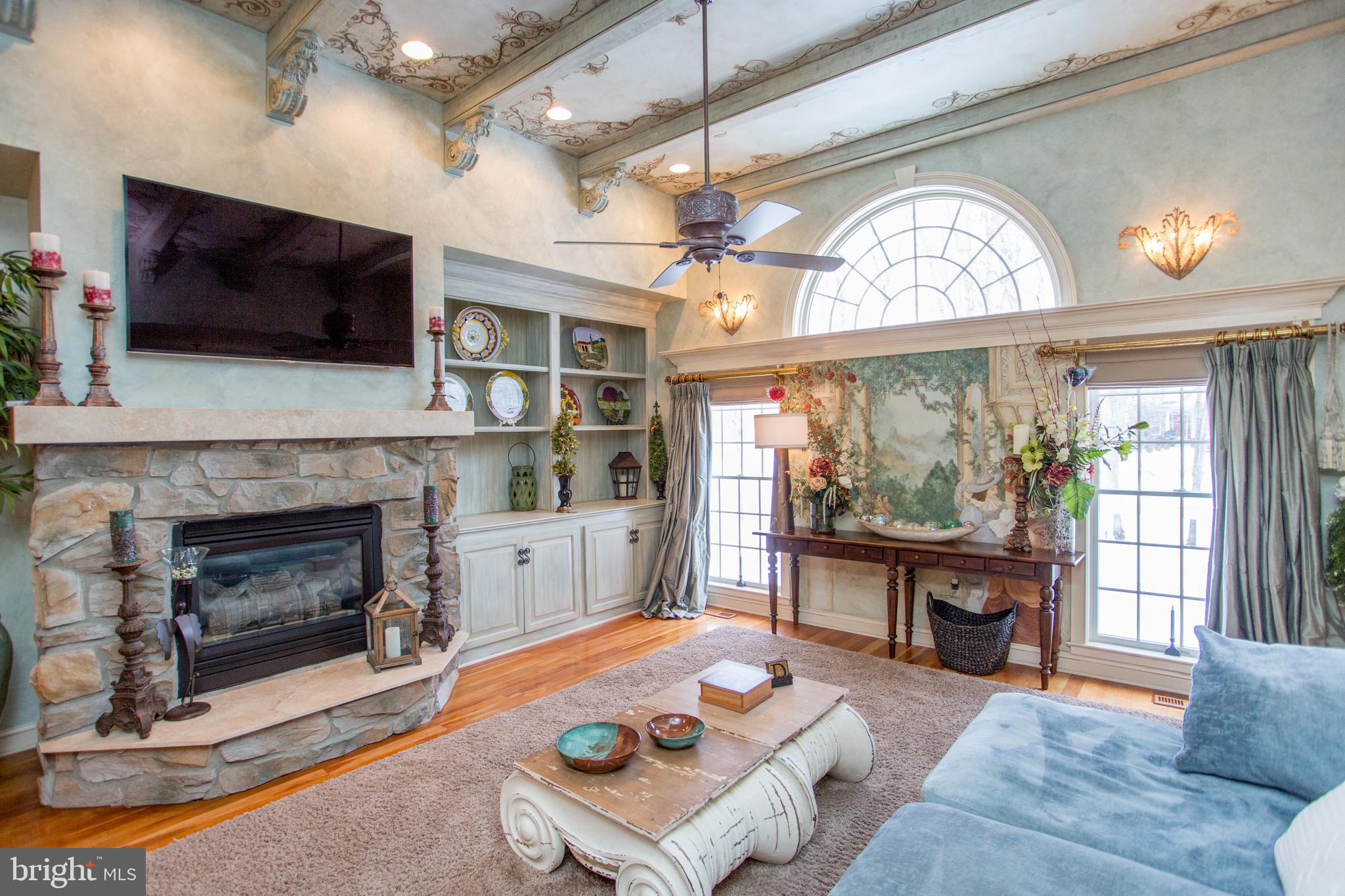 STONE RIDGE - Residential