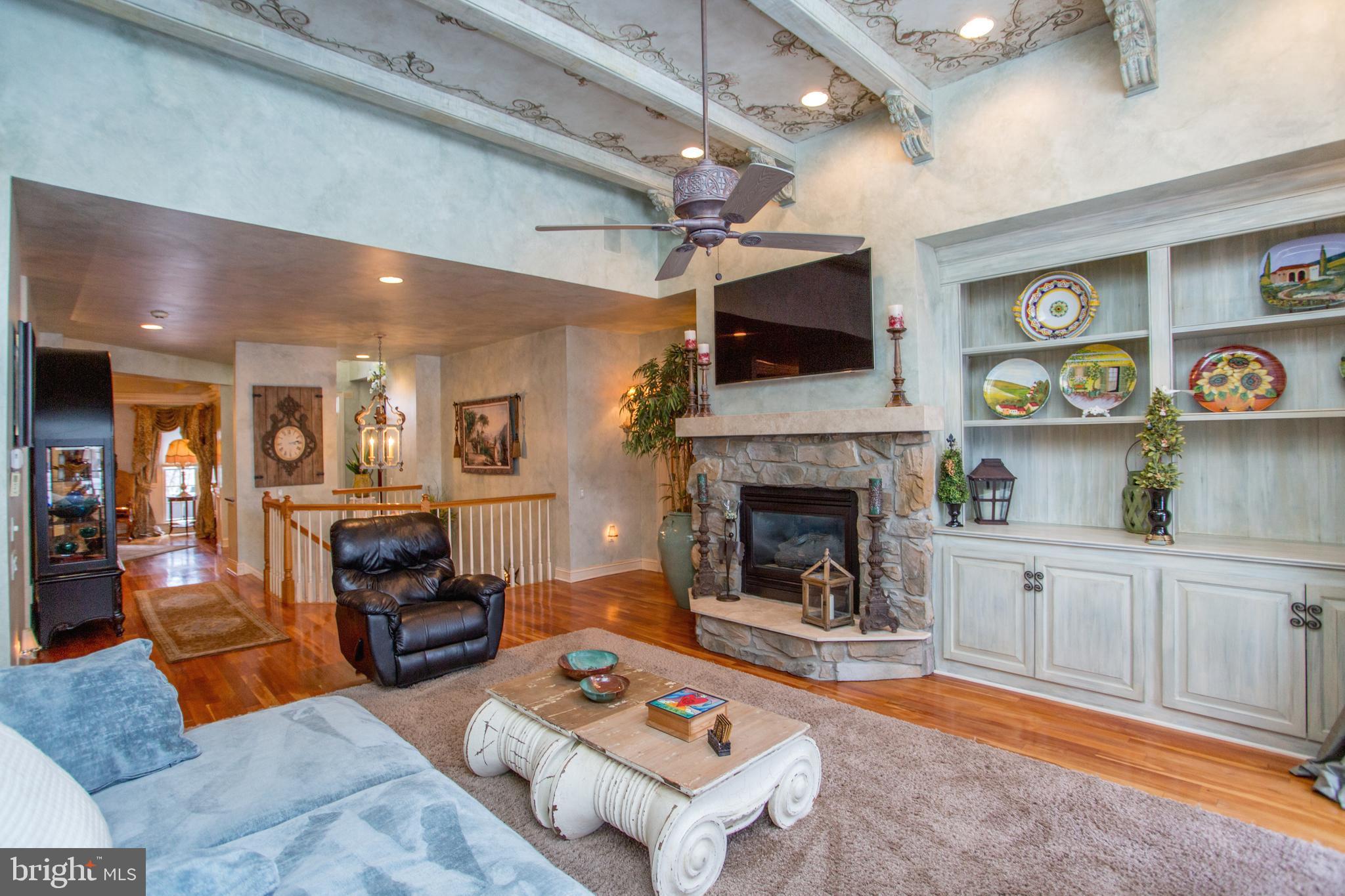 STONE RIDGE - Residential