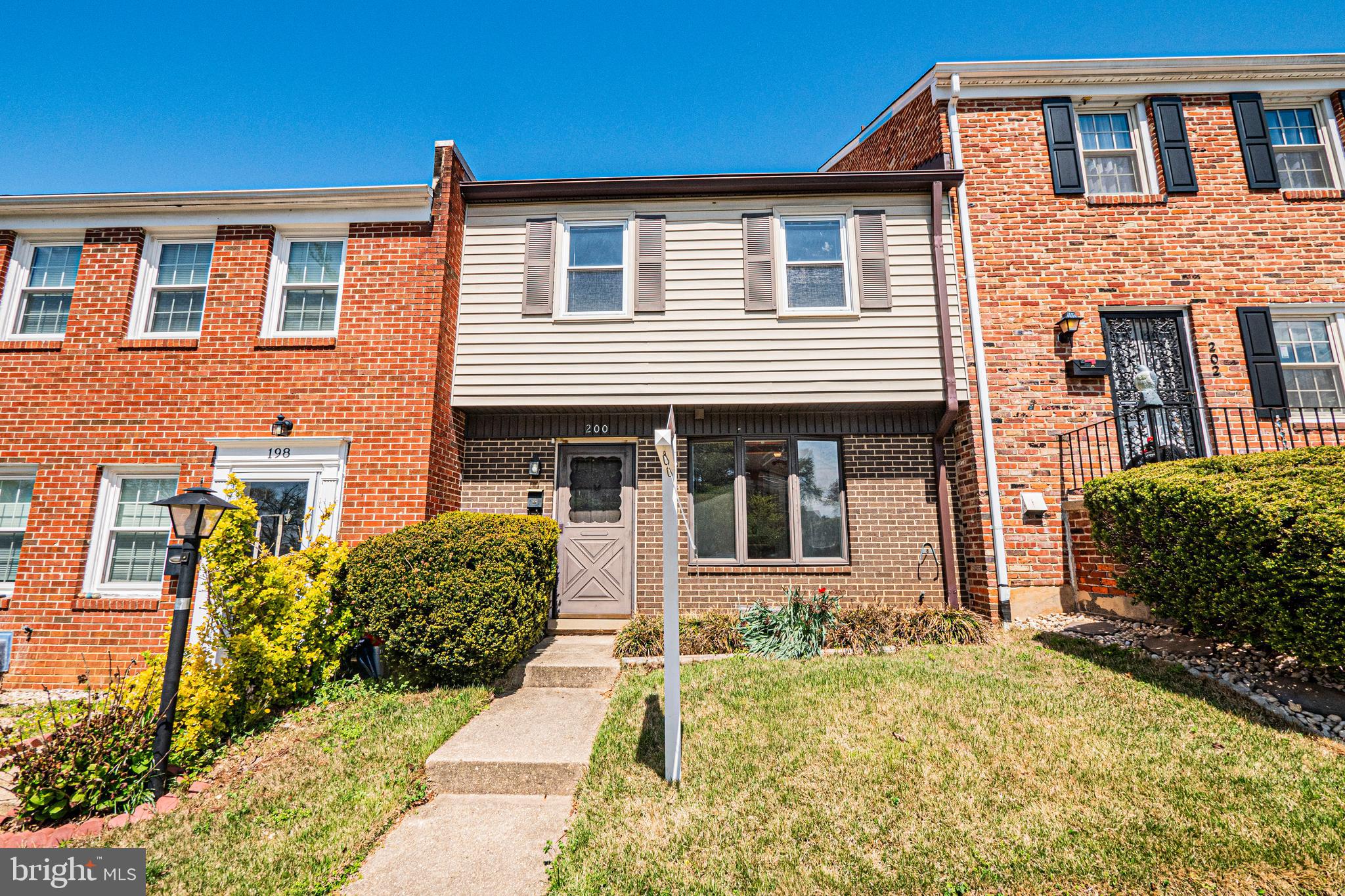 SALE PRICE SHOULD NOT BE FACTORED INTO STANDARD COMPS AS LOTS OF WORK NEEDED** INCREDIBLE INVESTMENT OPPORTUNITY AWAITS IN DESIRABLE SHADY GROVE VILLAGE NEAR EVERYTHING** NEW CARPET IN LIVING ROOM + NEW BACK DOOR INCOMING** 3 UPPER LEVEL BEDROOMS, FAMILY/REC ROOM, ABUNDANT STORAGE & UTILITY ROOM IN LWR LVL** 2018 HVAC & WATER HEATER** 2 ASSIGNED PARKING SPOTS** PRIME LOCATION RIGHT OFF 370, 270, ICC & EASY ACCESS TO DOWNTOWN CROWN, RIO-WASHINGTONIAN, LIFE TIME FITNESS & KENTLANDS** SEE VIDEO TOUR!