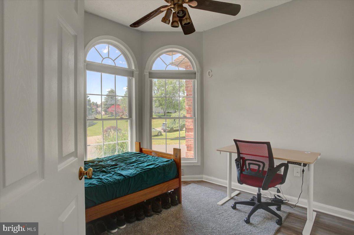 MELROSE MEADOWS - Residential