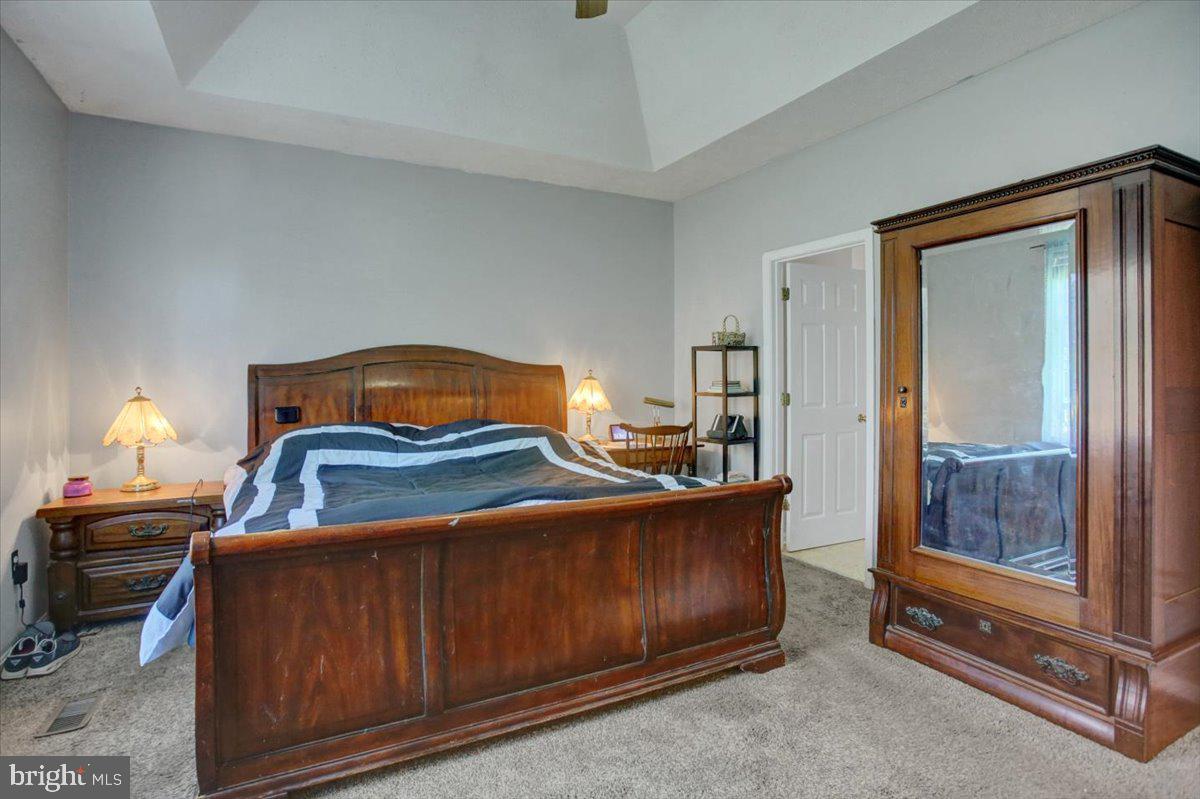 MELROSE MEADOWS - Residential