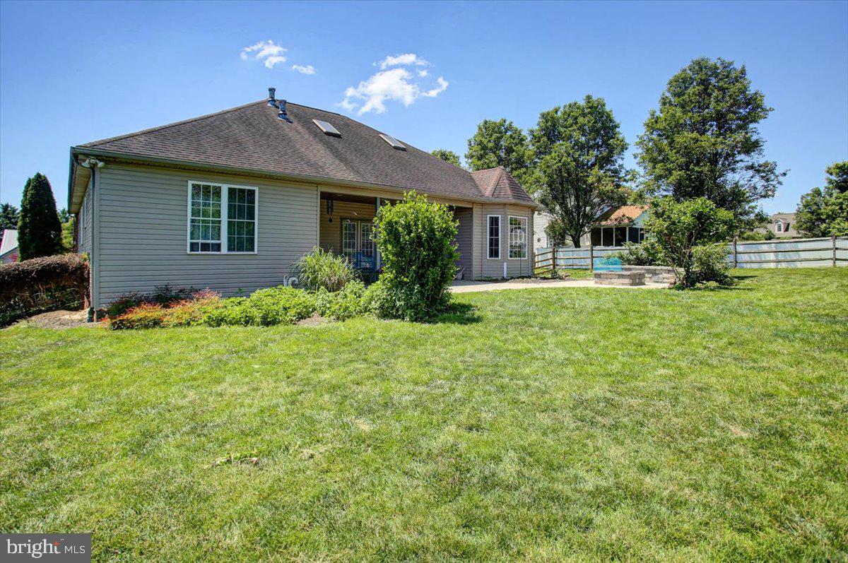 MELROSE MEADOWS - Residential