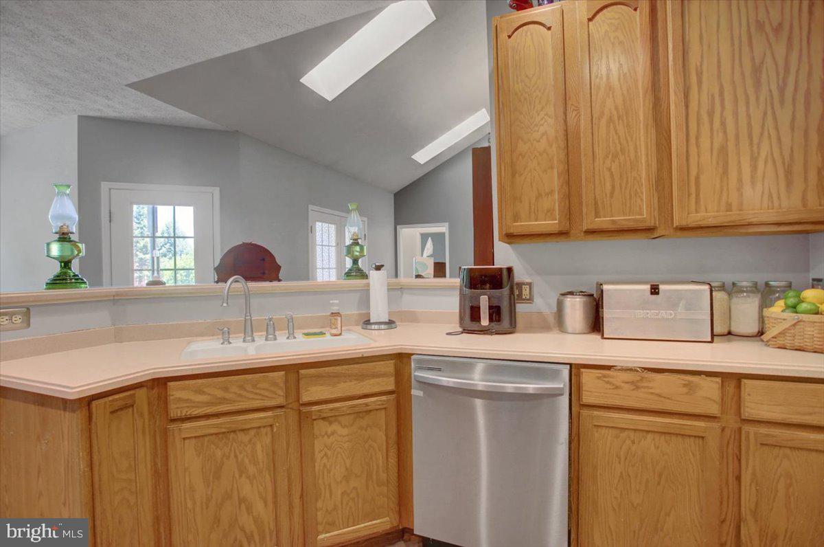 MELROSE MEADOWS - Residential