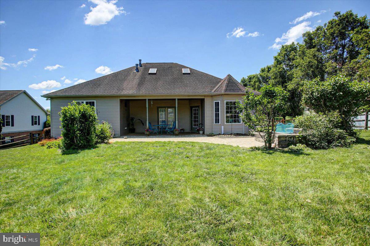 MELROSE MEADOWS - Residential