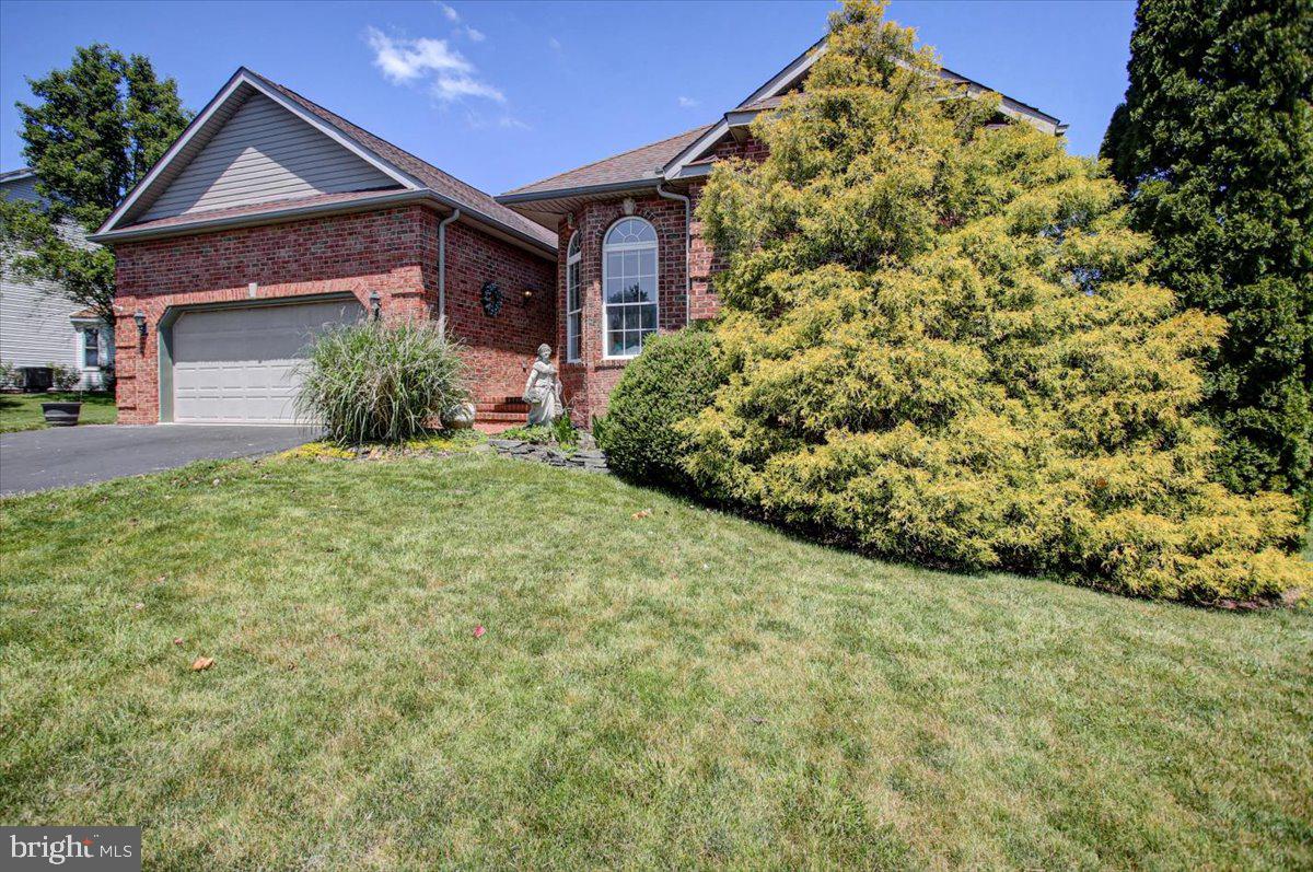 MELROSE MEADOWS - Residential