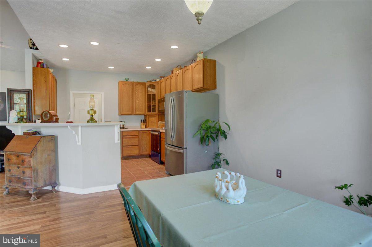 MELROSE MEADOWS - Residential