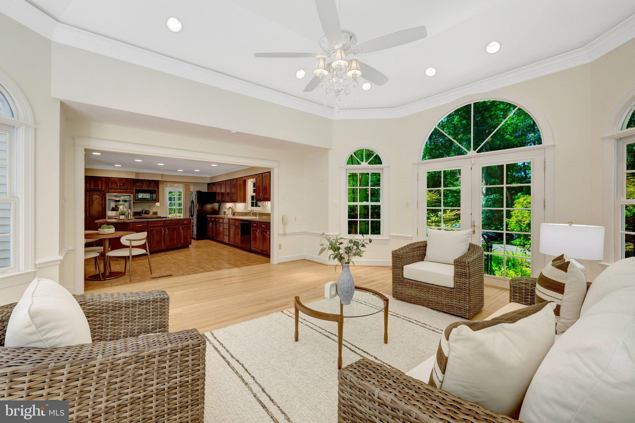 PINE RIDGE - Residential