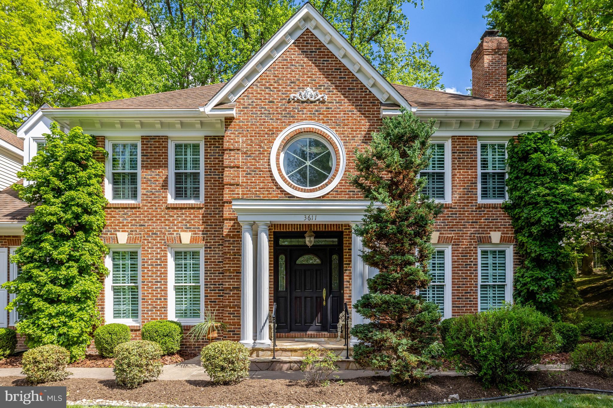 PINE RIDGE - Residential