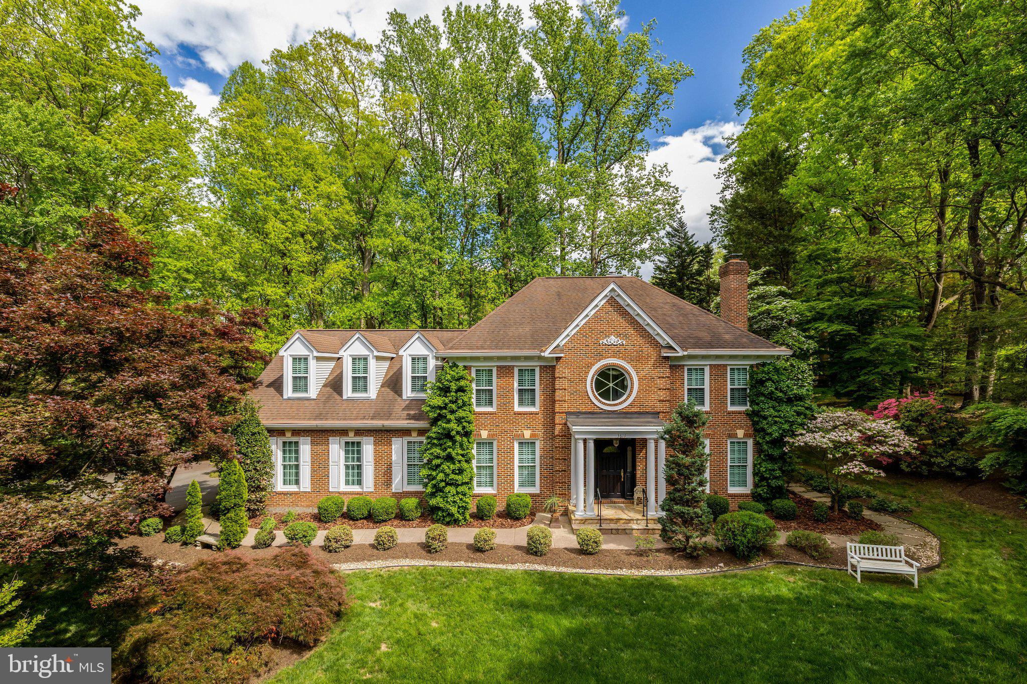 PINE RIDGE - Residential