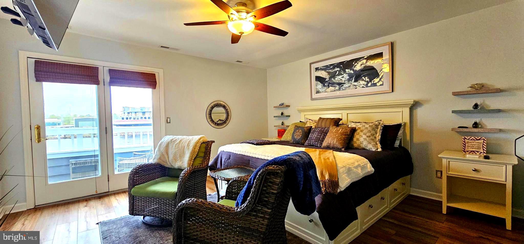 RIVER OAK - Residential