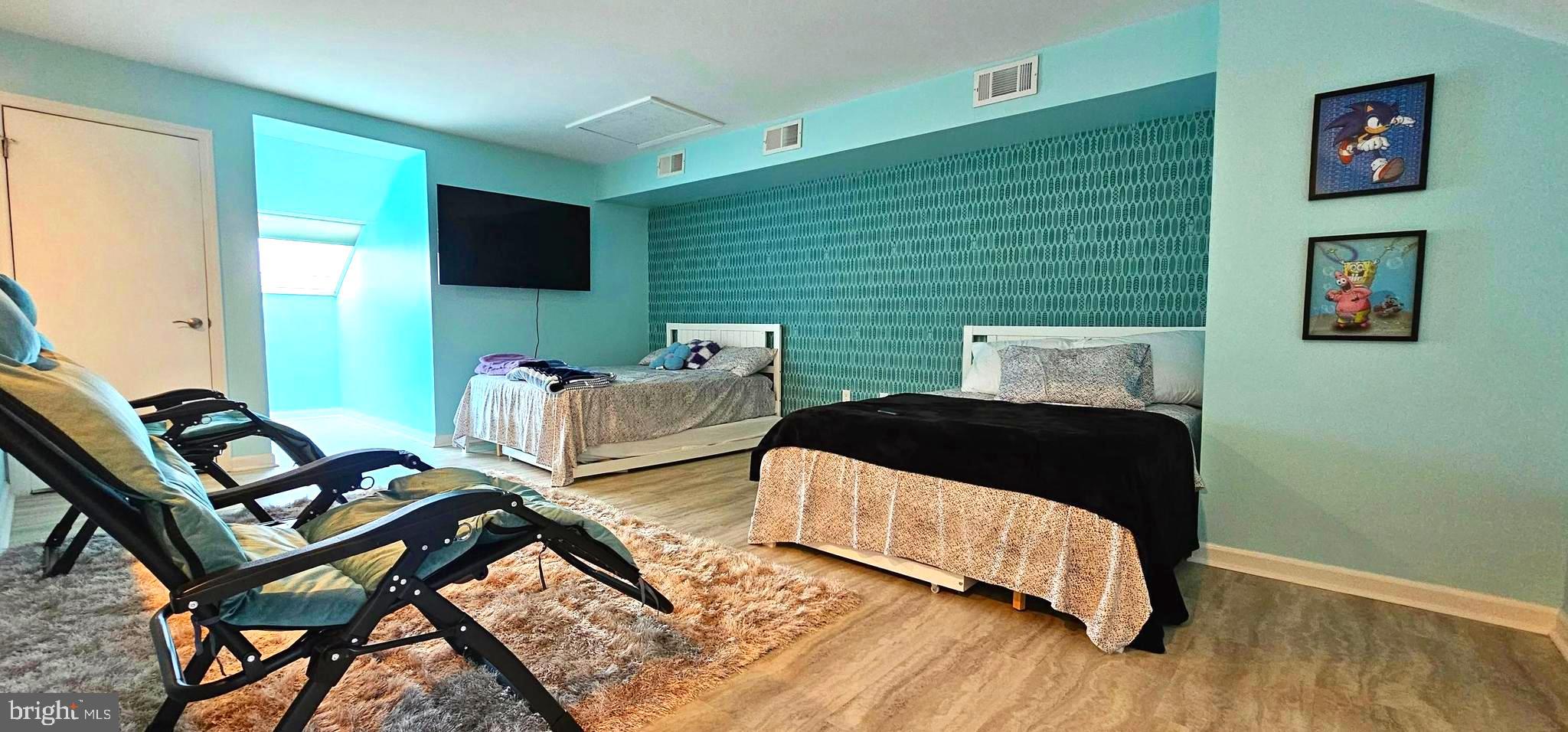 RIVER OAK - Residential