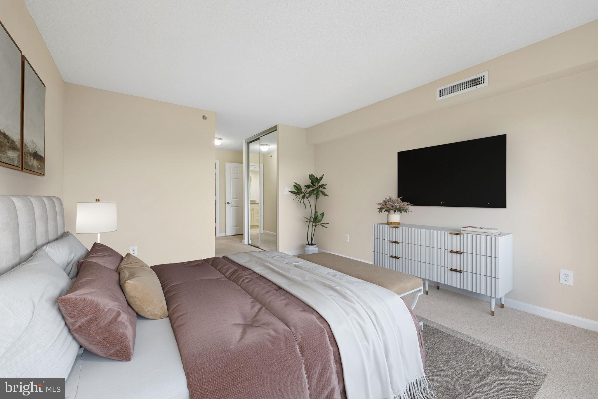 RIVERBEND LEISURE WORLD - Residential