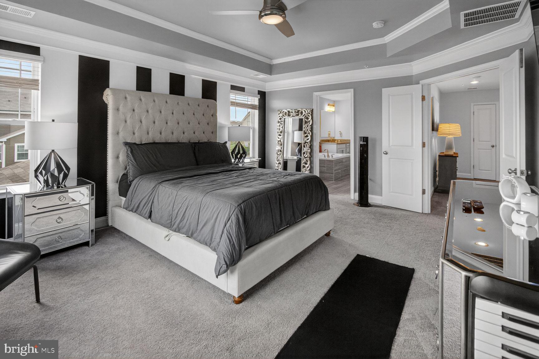 ST. CHARLES, GLENEAGLES SOUTH - Residential