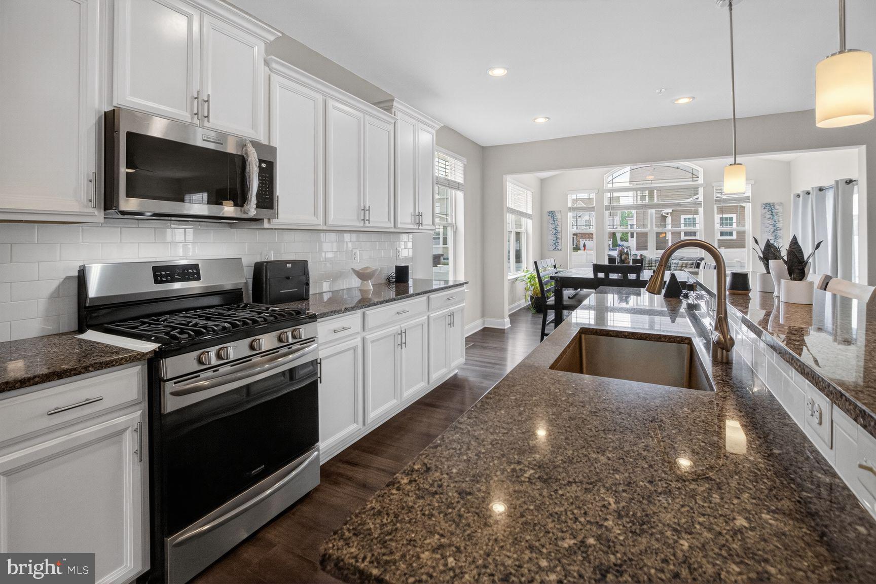 ST. CHARLES, GLENEAGLES SOUTH - Residential