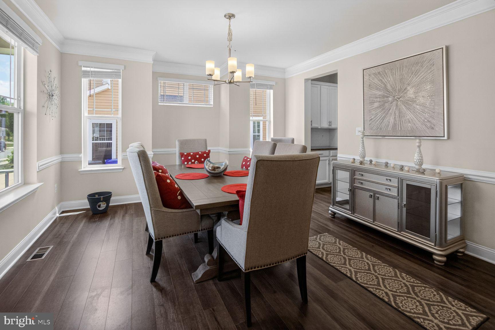 ST. CHARLES, GLENEAGLES SOUTH - Residential