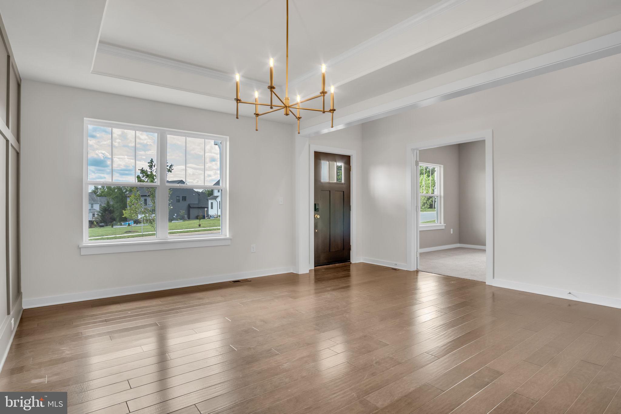 MEADOWBROOK FARMS - Residential