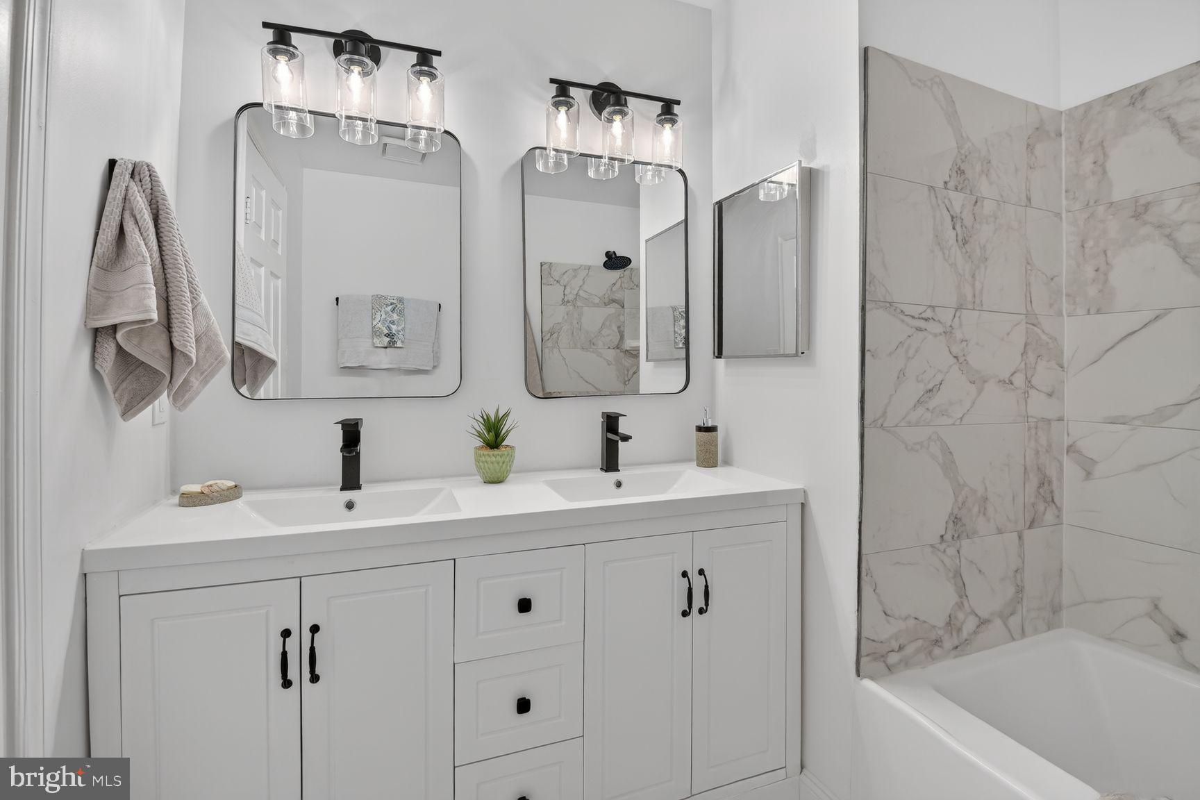 GERMANTOWN ESTATES - Residential