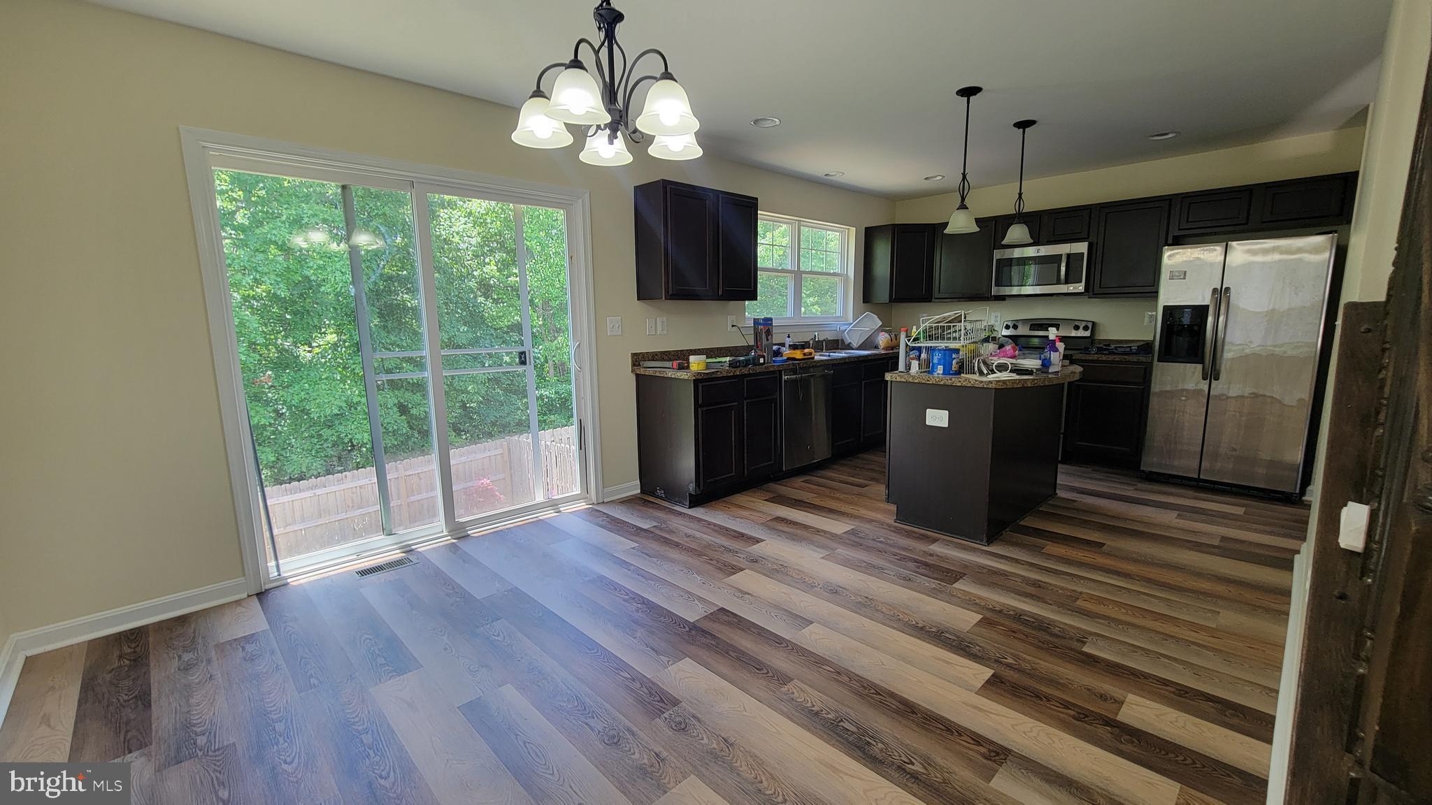 WILDERNESS SHORES - Residential