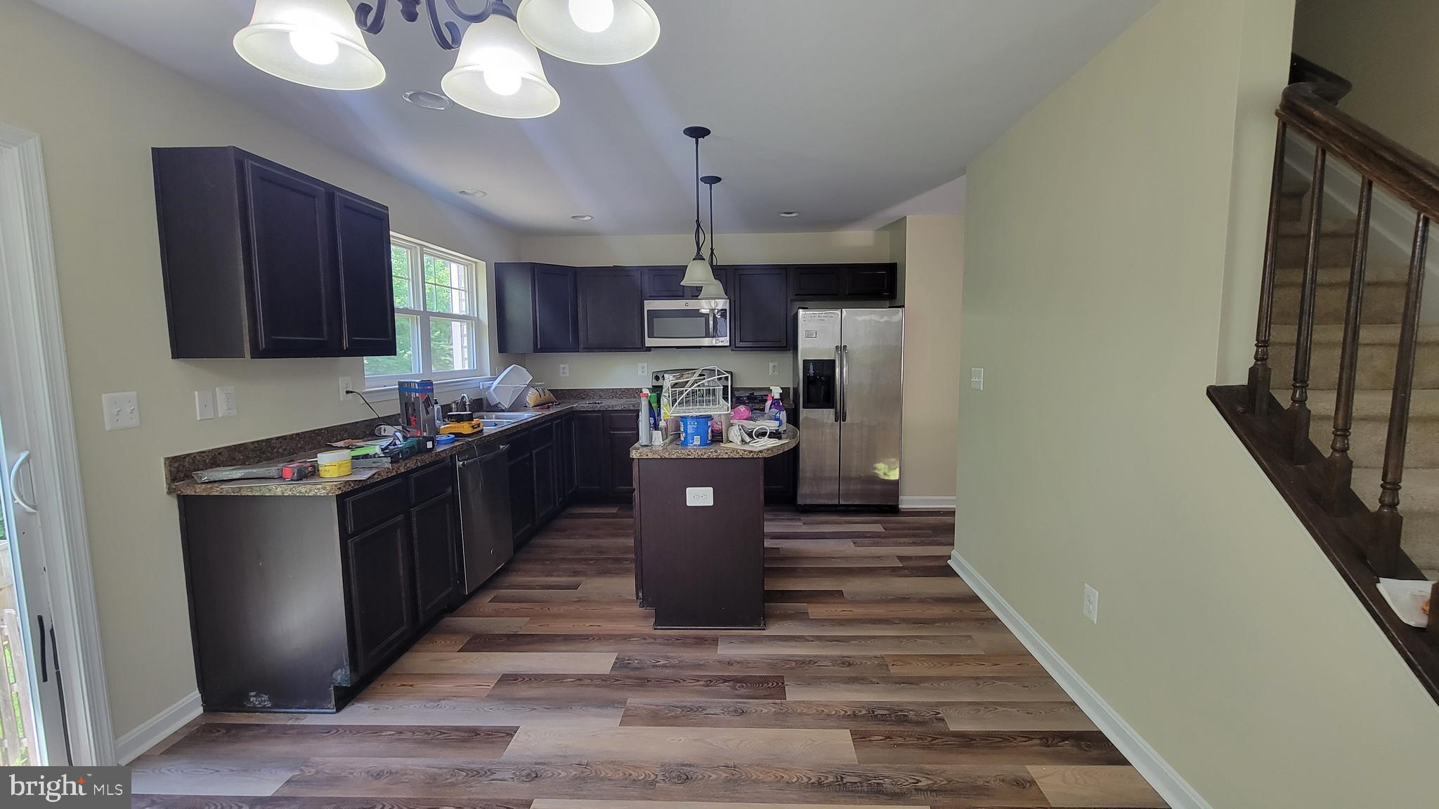 WILDERNESS SHORES - Residential