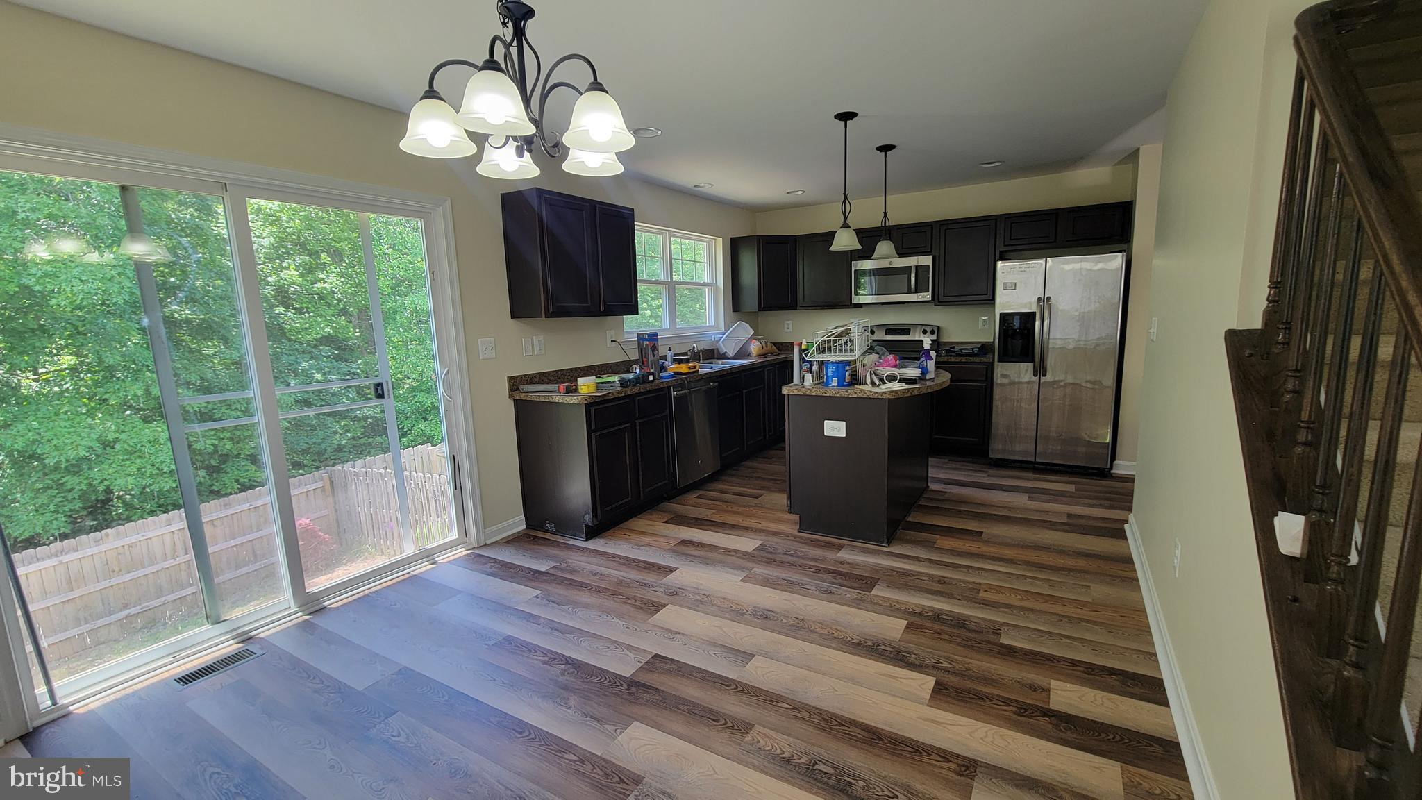 WILDERNESS SHORES - Residential