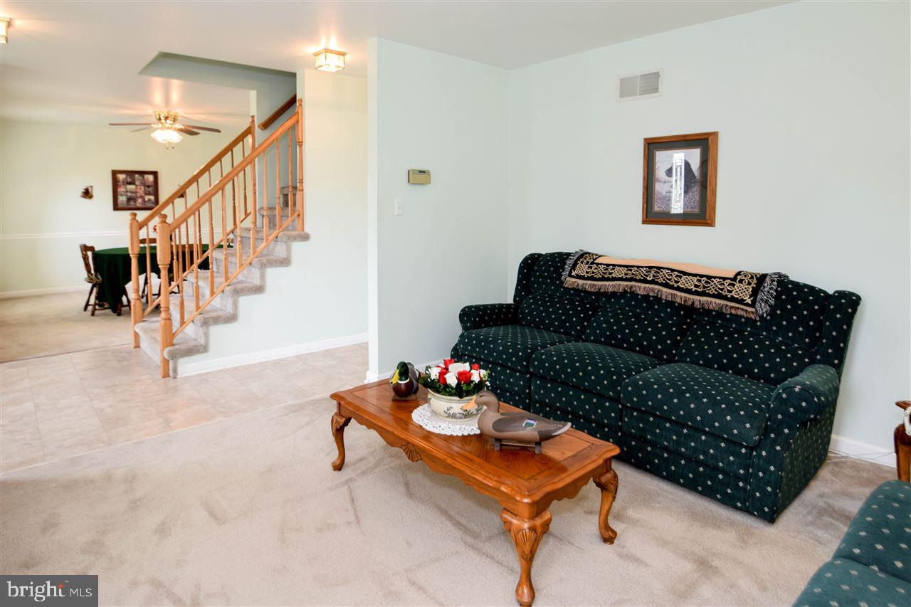 STEWARTSTOWN STATION - Residential