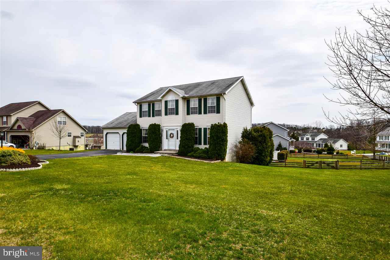 STEWARTSTOWN STATION - Residential