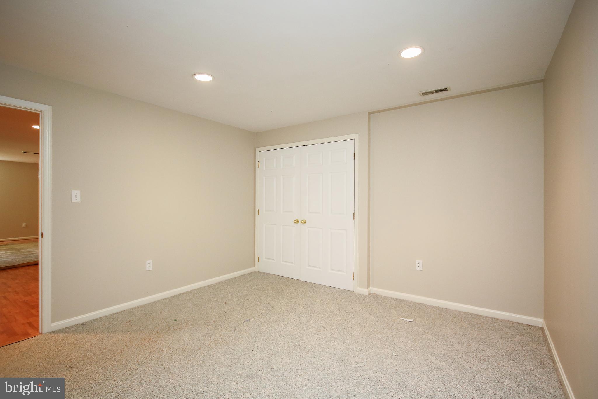 ORCHARD HILLS - Residential