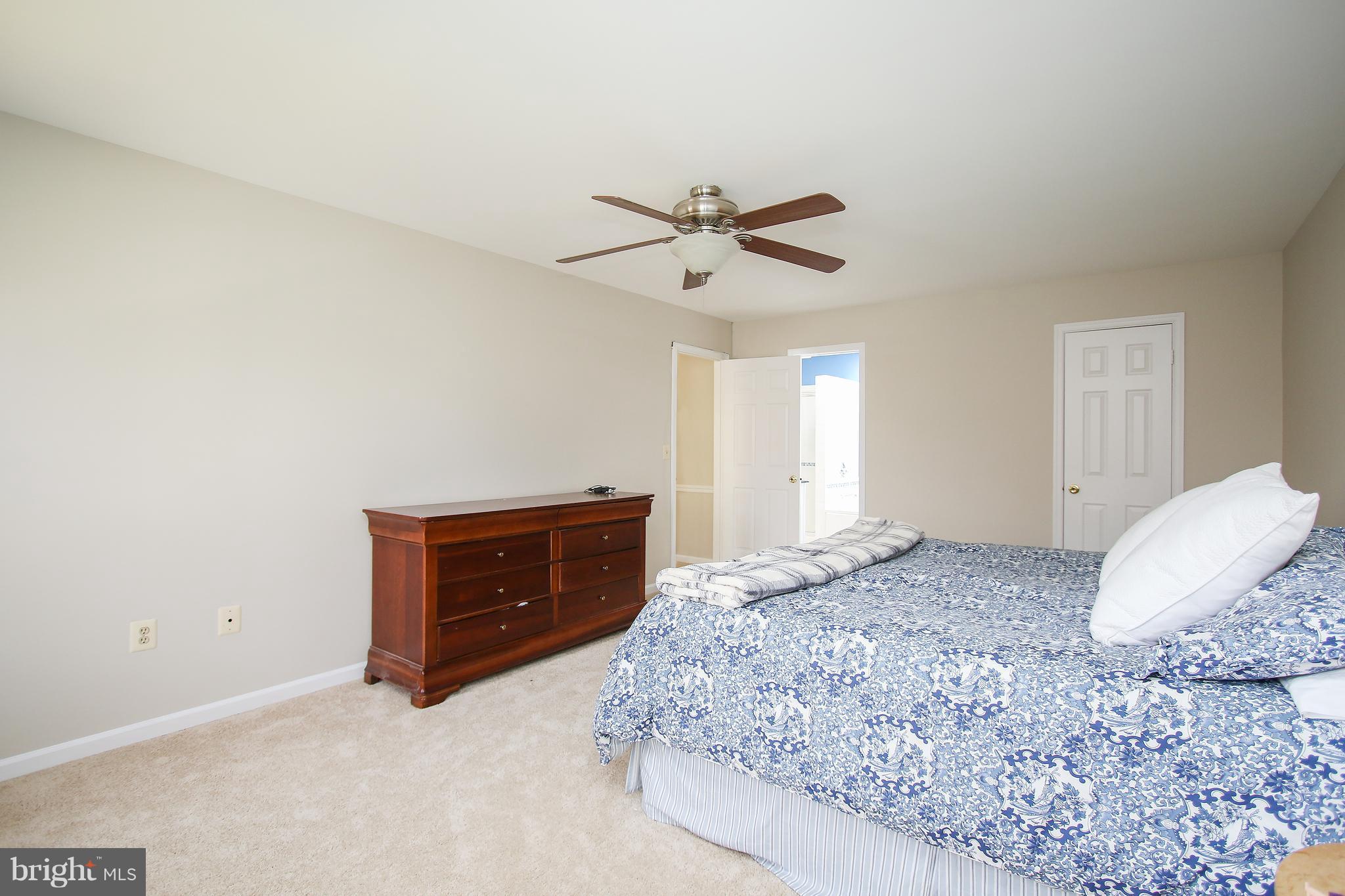 ORCHARD HILLS - Residential