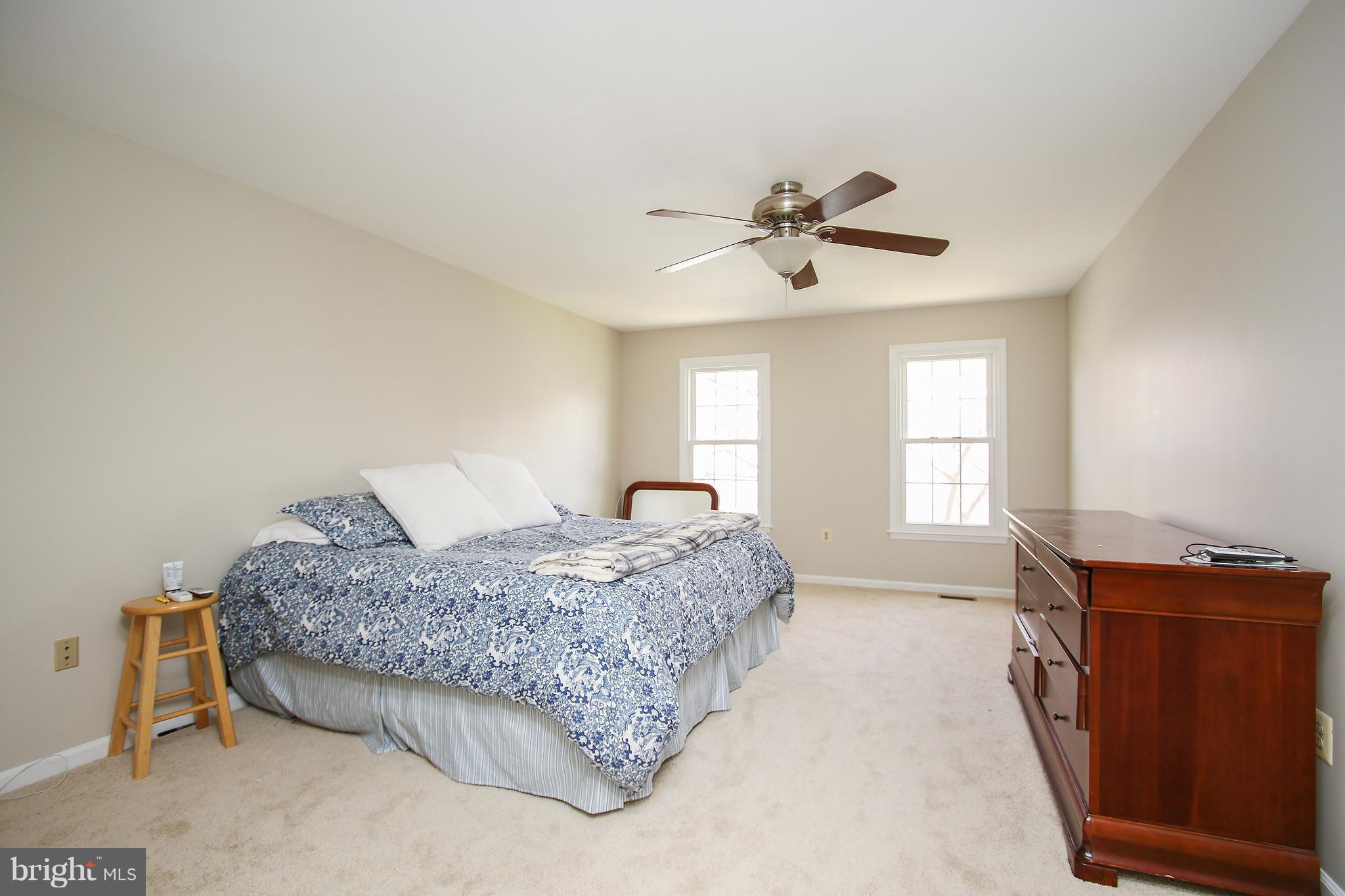 ORCHARD HILLS - Residential
