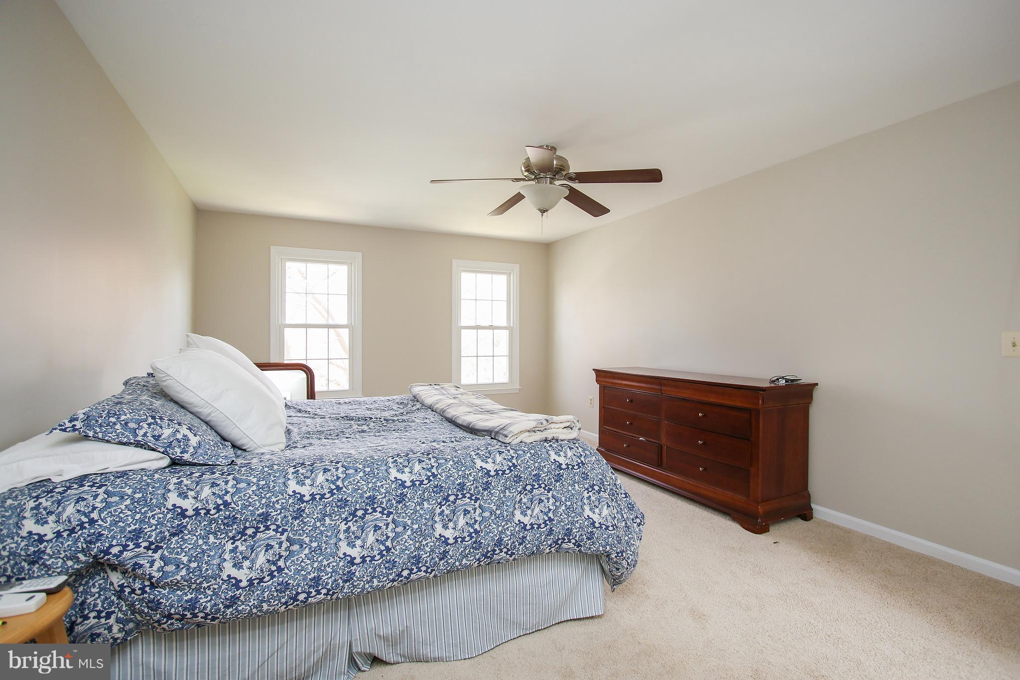 ORCHARD HILLS - Residential