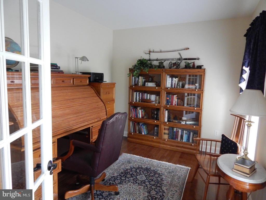SOUTHGATE - Residential