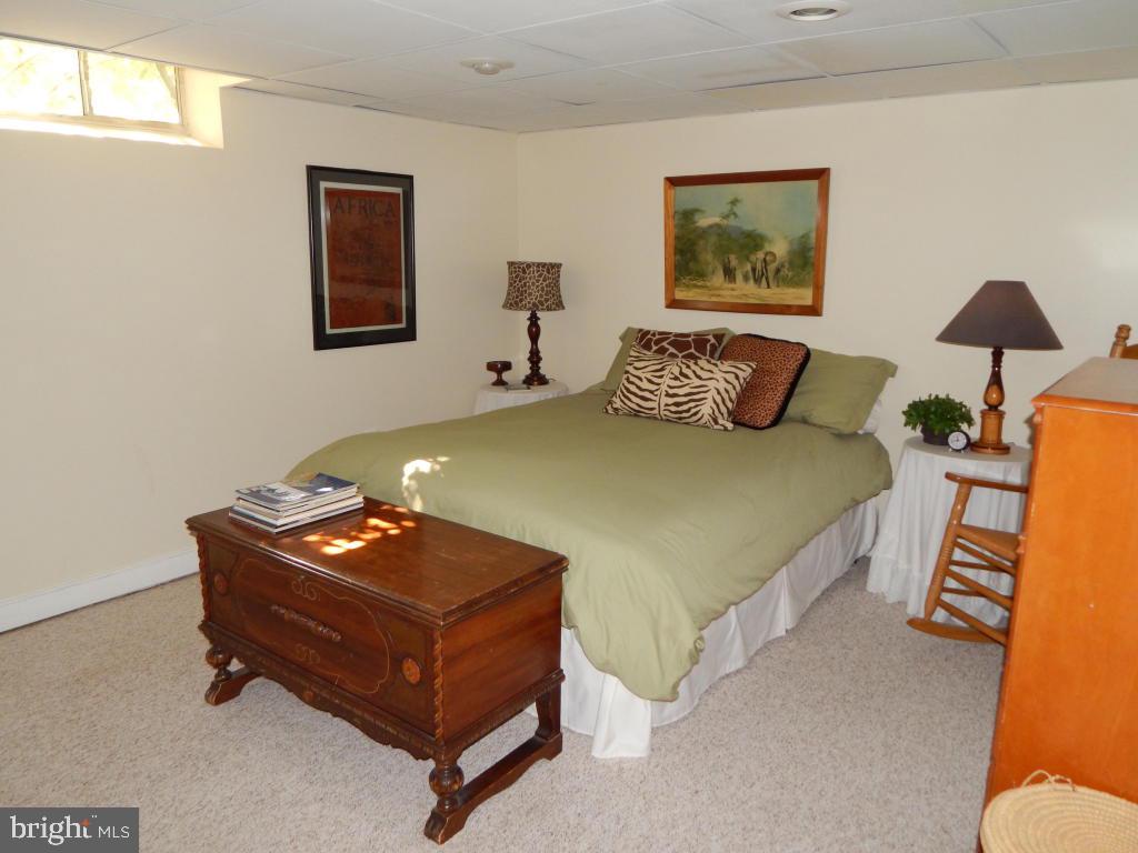 SOUTHGATE - Residential