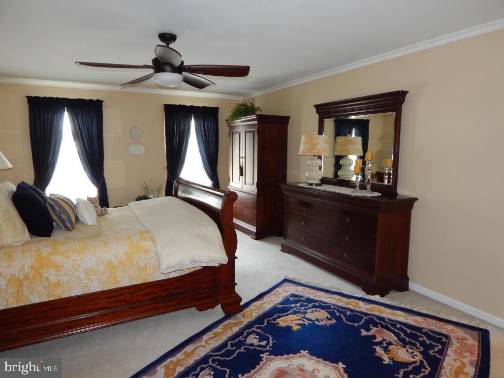 SOUTHGATE - Residential