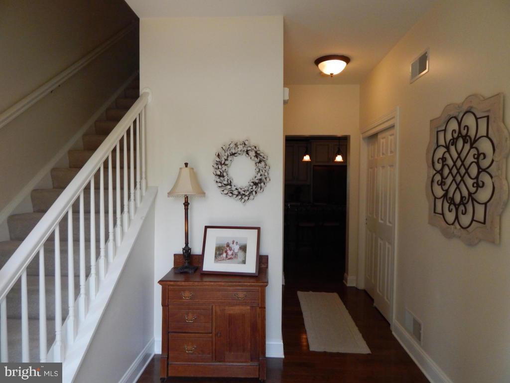 SOUTHGATE - Residential