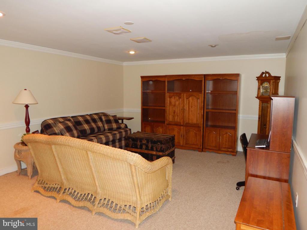 SOUTHGATE - Residential
