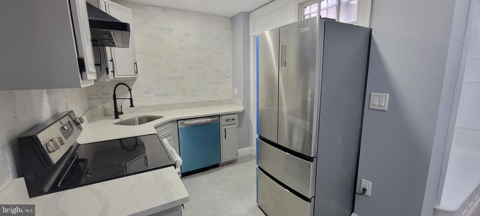 CENTER CITY - Residential Lease