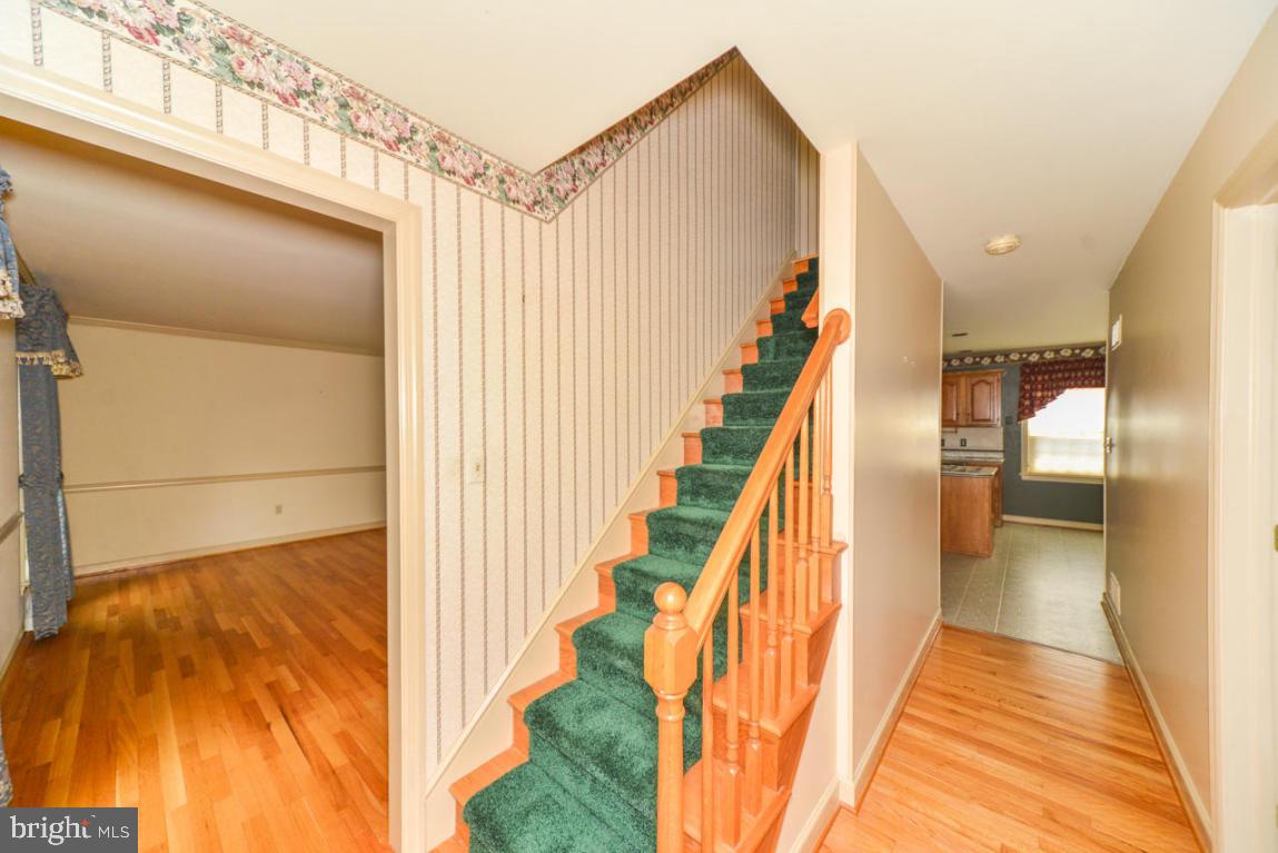 COUNTRY VIEW ESTATES - Residential
