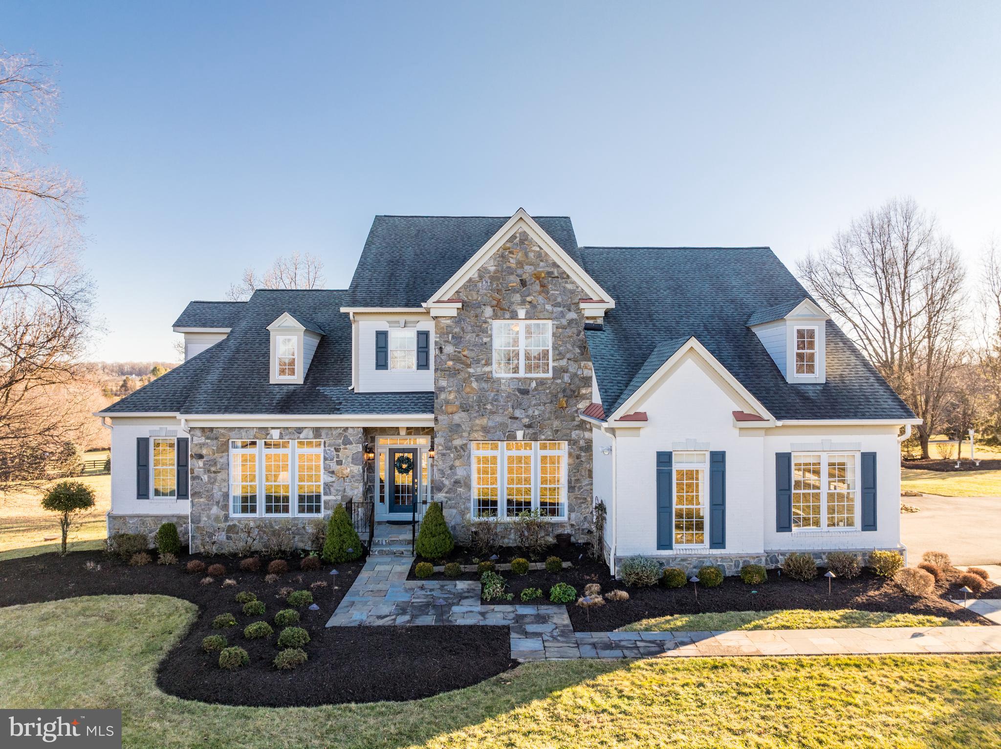 GREEN HILL FARM - Residential