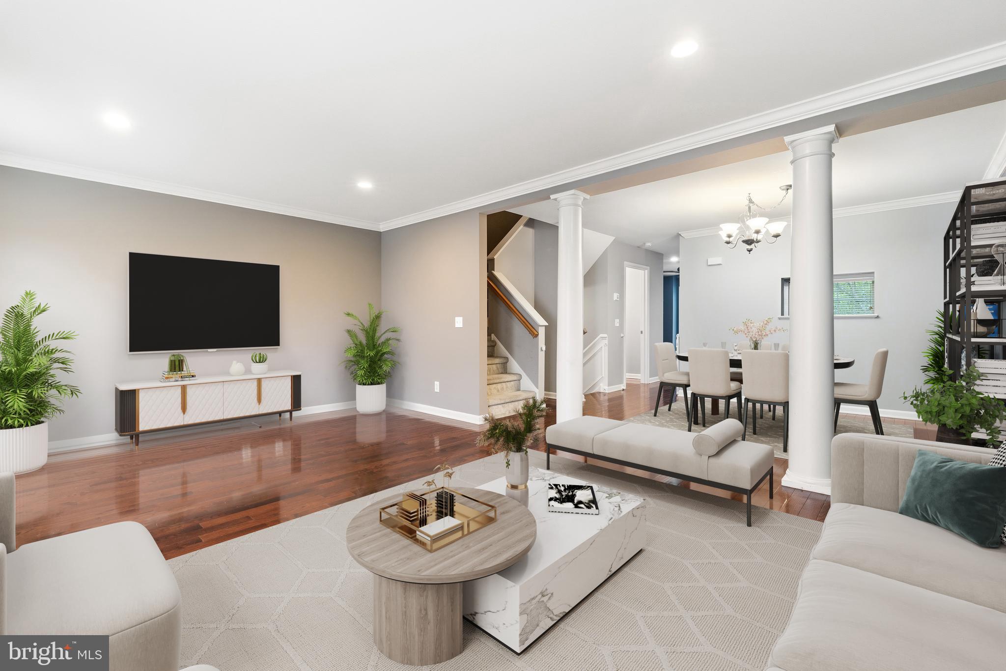 ROXBOROUGH - Residential