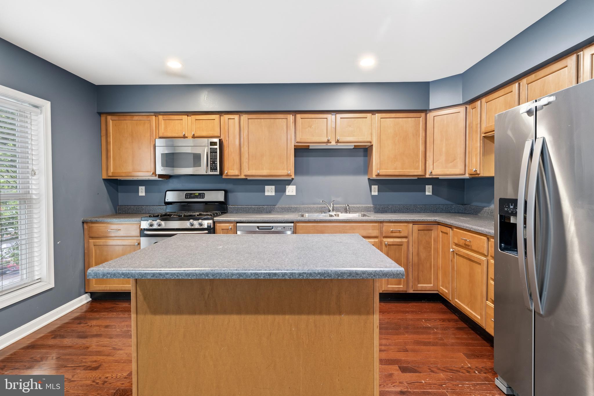 ROXBOROUGH - Residential