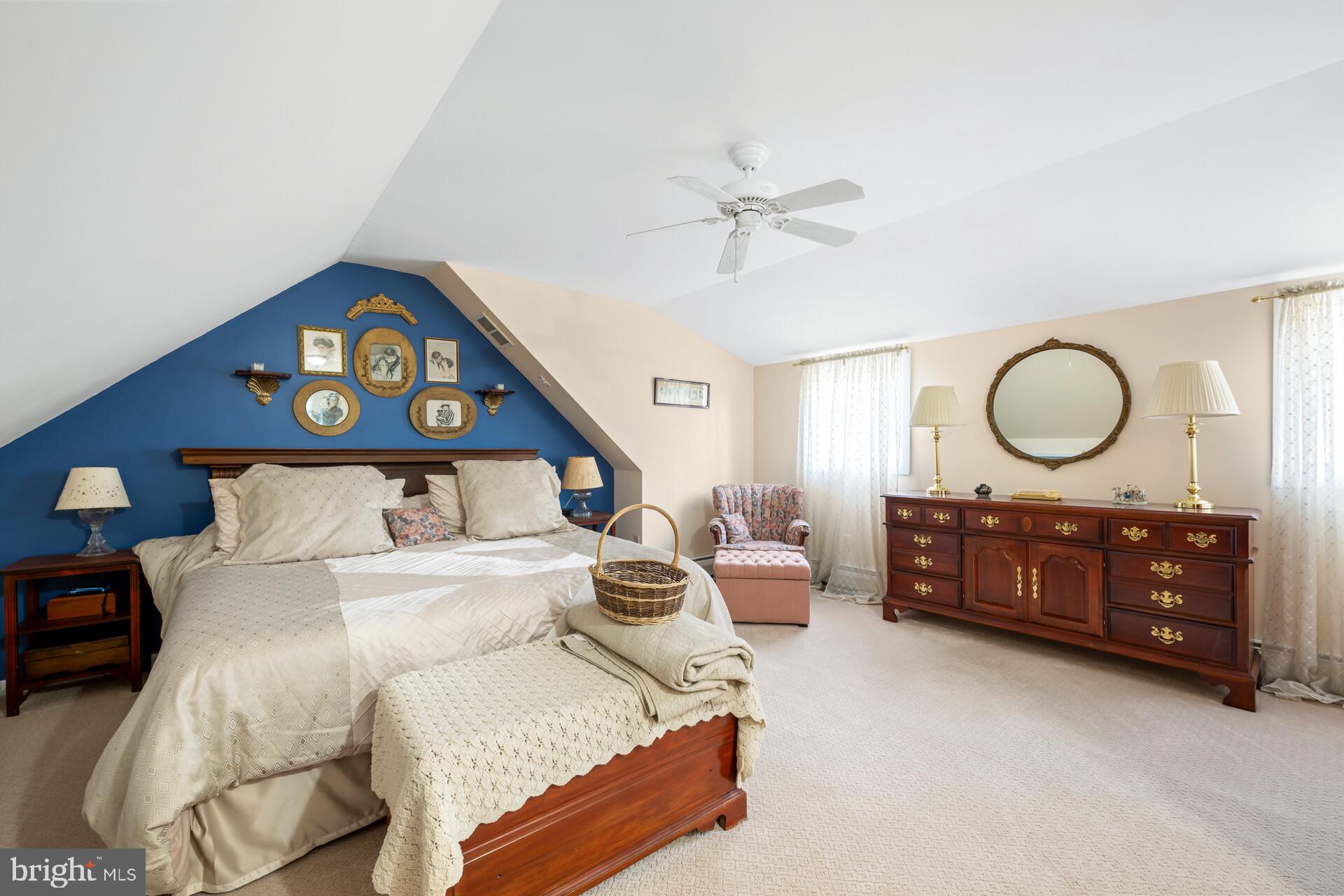 DOYLESTOWN - Residential