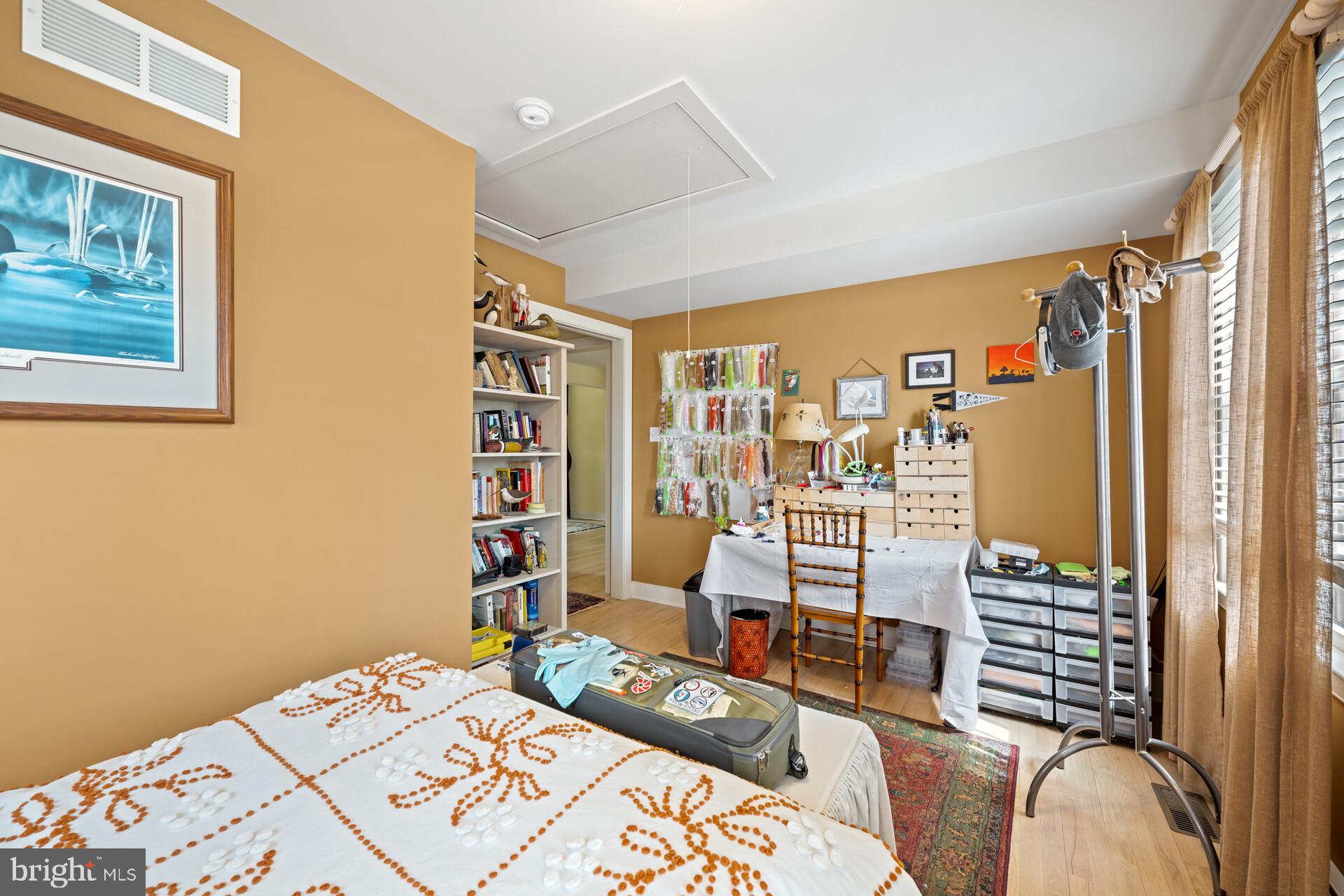 DOYLESTOWN - Residential