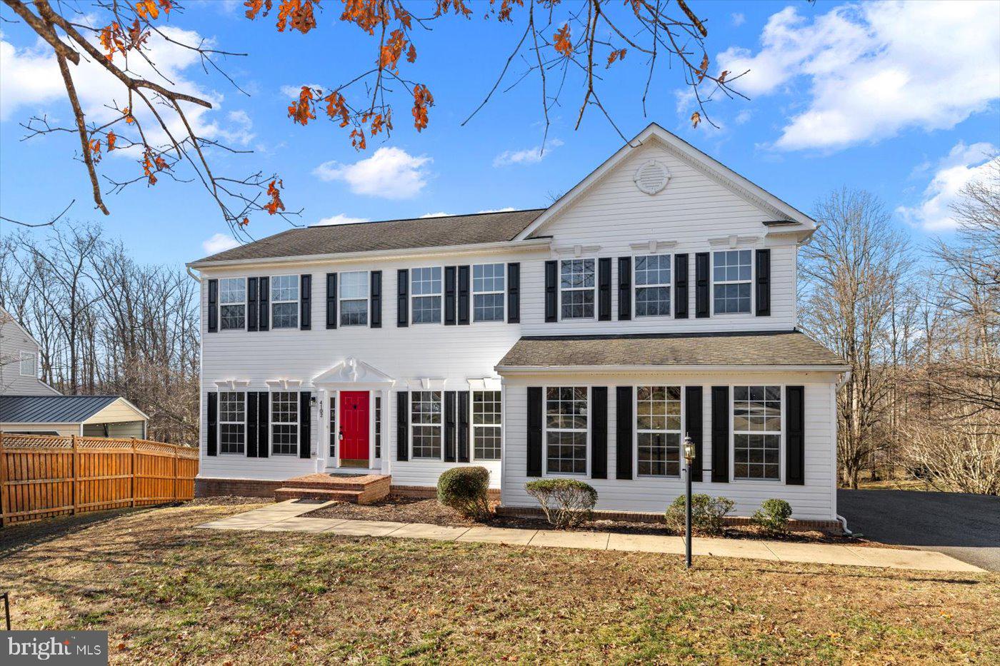 ARTILLERY RIDGE - Residential
