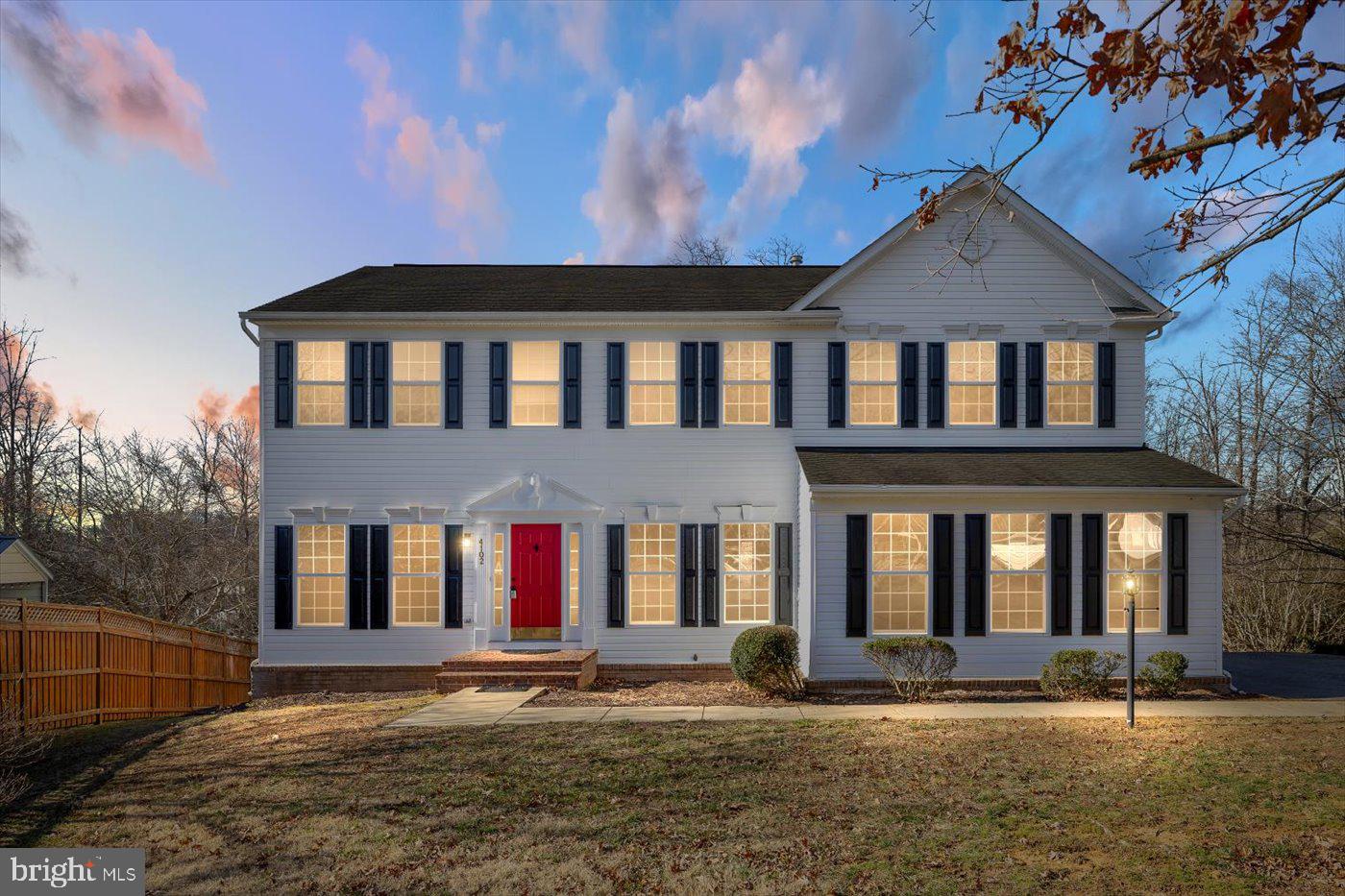 ARTILLERY RIDGE - Residential