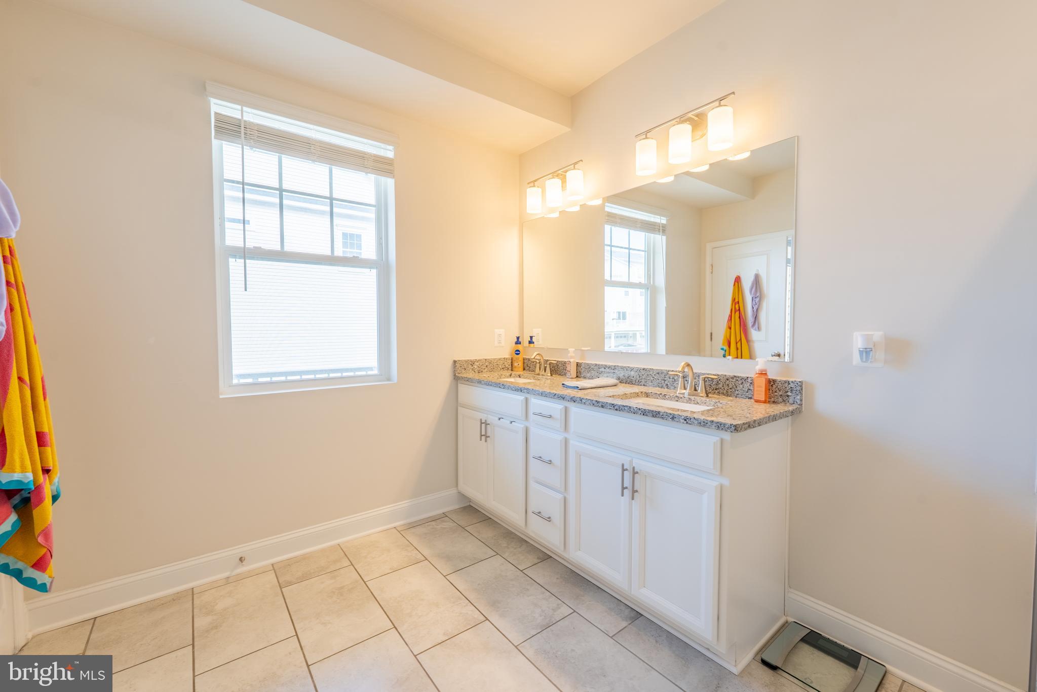 WESTVIEW SOUTH - Residential