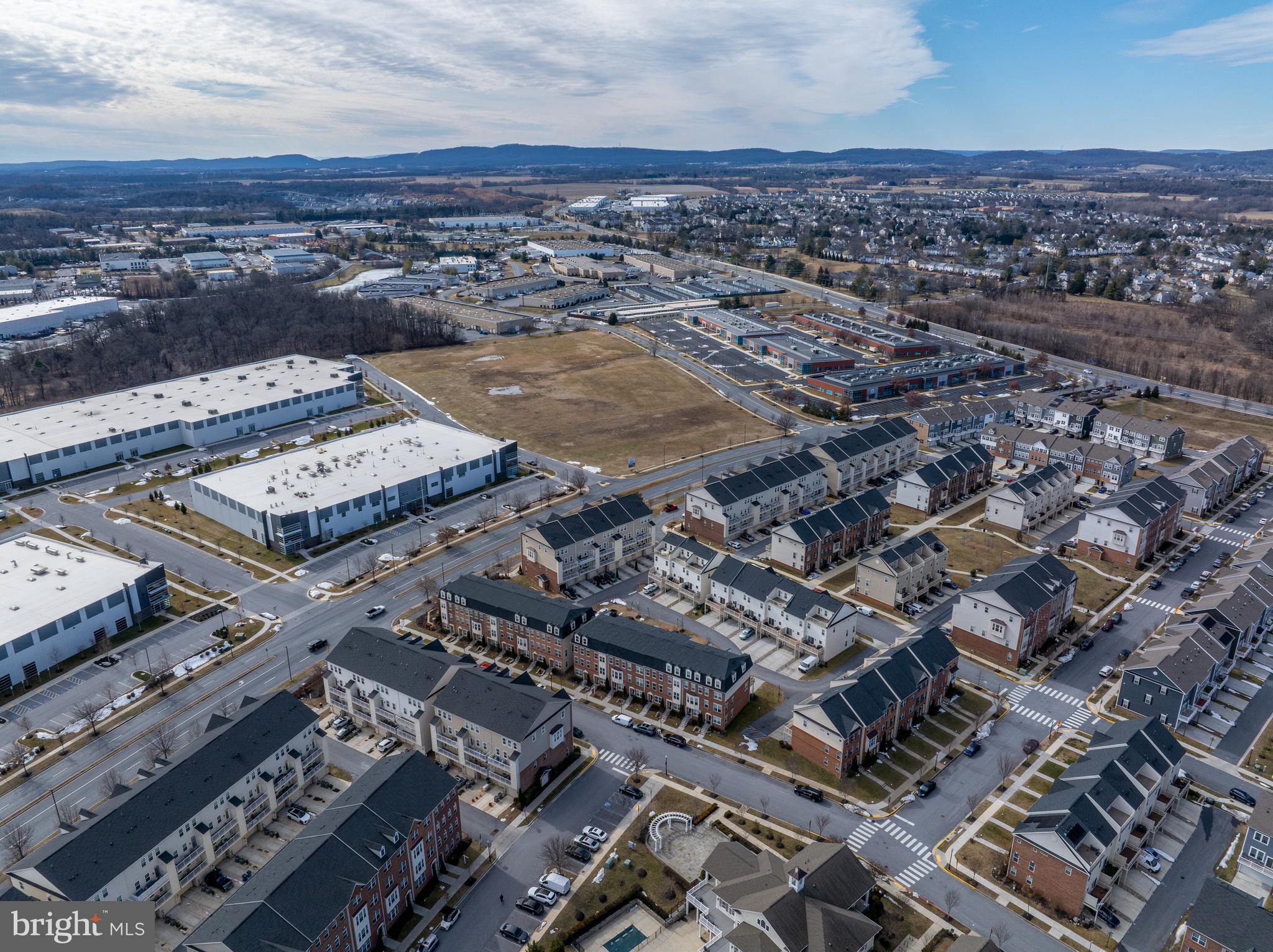 WESTVIEW SOUTH - Residential